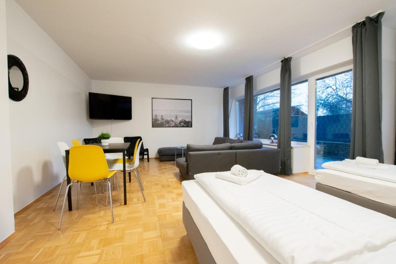 מירבוש Raj Living - 1 , 3 And 4 Room Apartments - 20 Min Messe Dus & Airport Dus מראה חיצוני תמונה