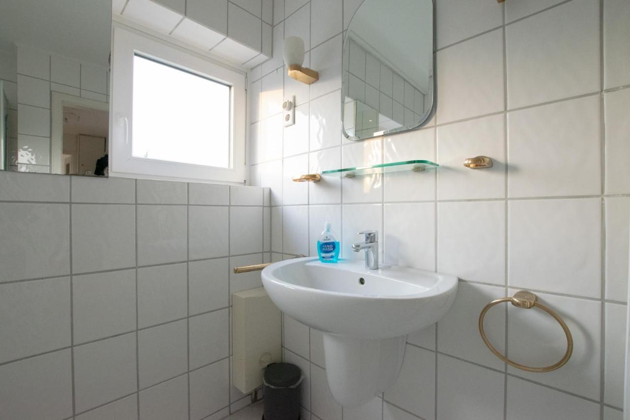 מירבוש Raj Living - 1 , 3 And 4 Room Apartments - 20 Min Messe Dus & Airport Dus מראה חיצוני תמונה